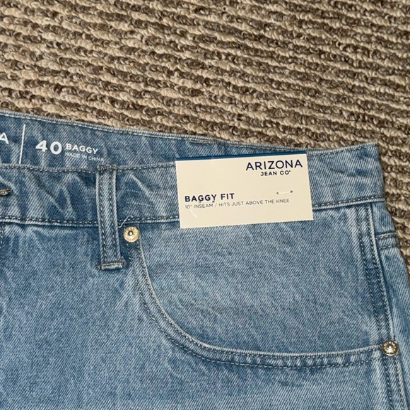 NEW WITH TAG ARIZONA BAGGY fit shorts - Picture 3 of 5